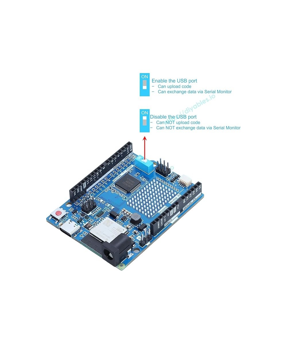 Tarjeta de desarrollo UNO R4 WiFi con cable