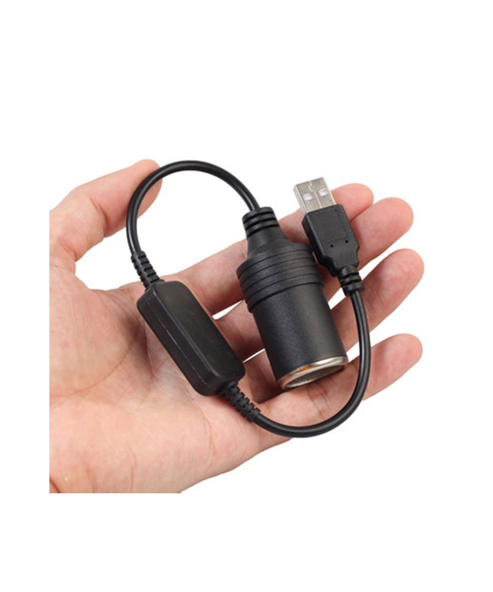 Convertidor ascendente de voltaje USB a cigarrera