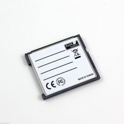 Adaptador de memoria compact flash