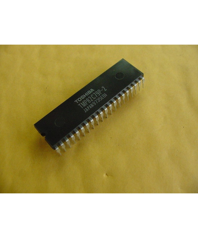 DRIVER de teclado TMP82C79P-2
