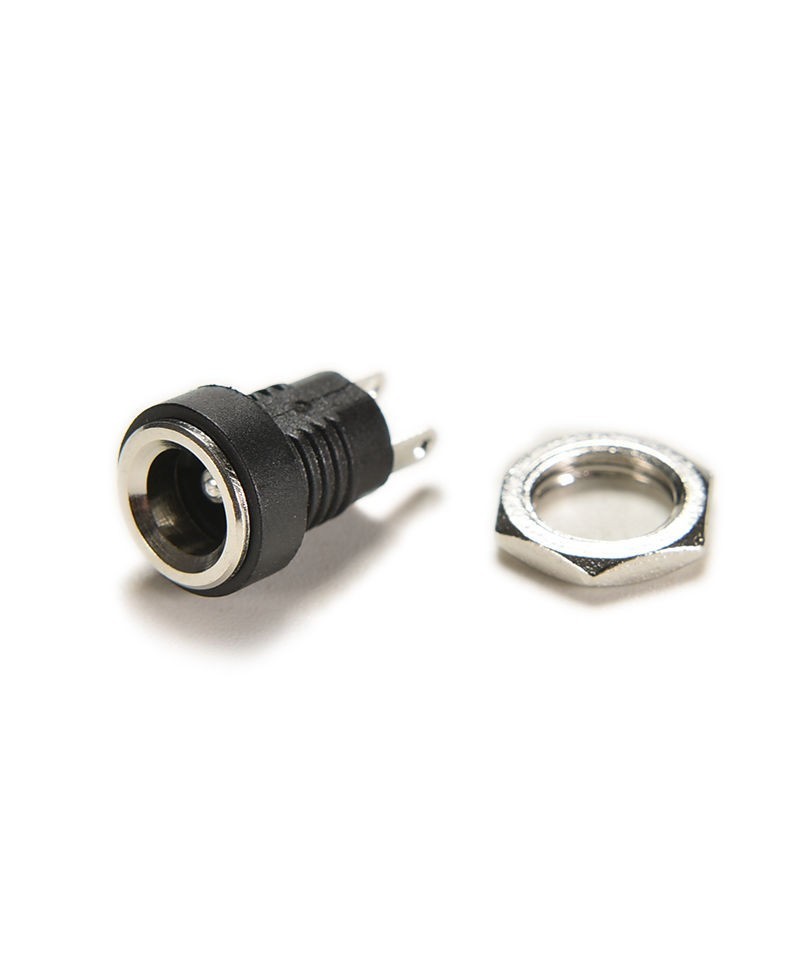 Jack de 9 y 12v con tuerca